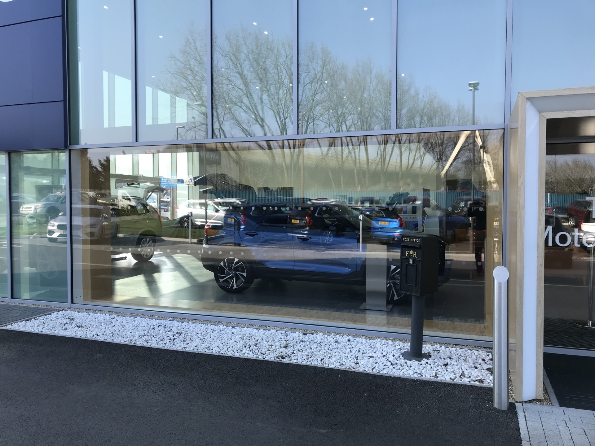 VOLVO Dealership Taunton Motor Company Peak Aluminium